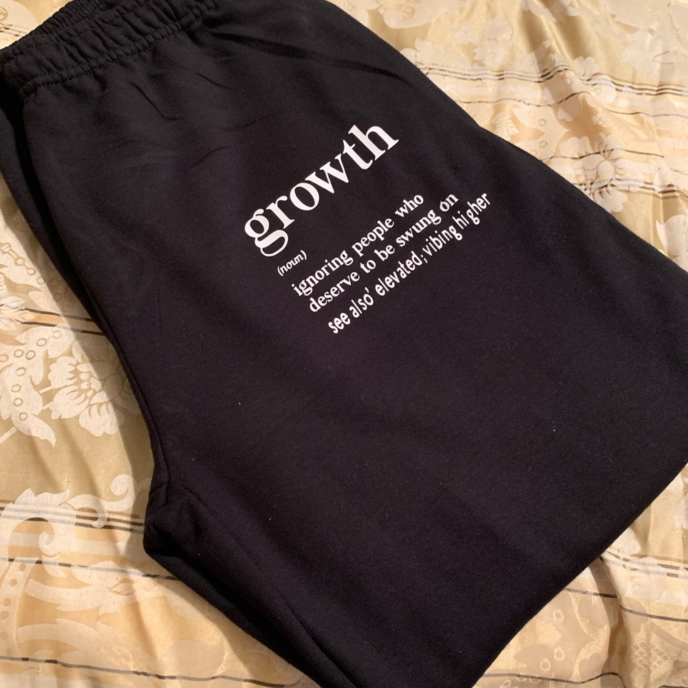 Growth sweatpants